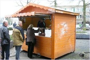 oliebollen verkoopkraam. ©Algonkin-tentenhuur www.algonkin.nl