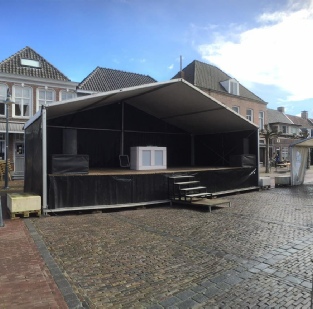 Podia voor grote en kleine evenementen in Boxtel. www.algonkin.nl